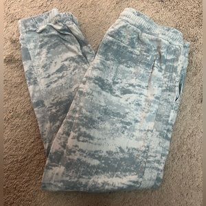 ATHELTA Farallon Jogger size L